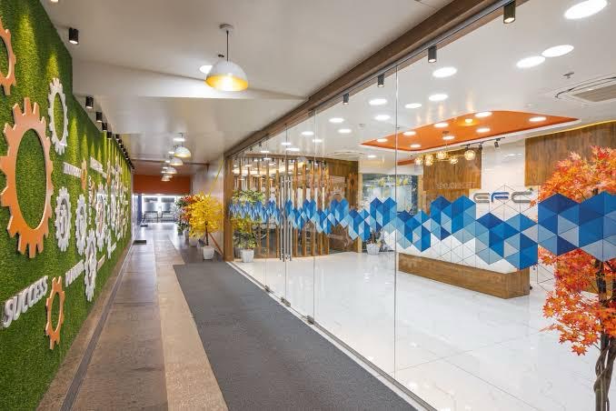Reception and arrival experience